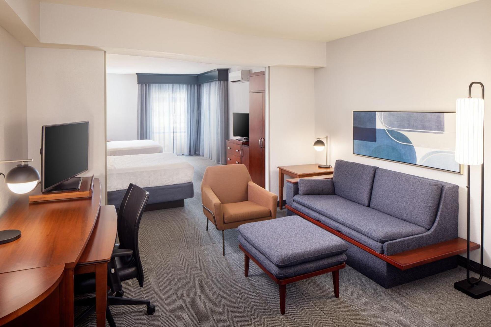 Hotel Courtyard By Marriott Charleston Downtown/Civic Center Esterno foto